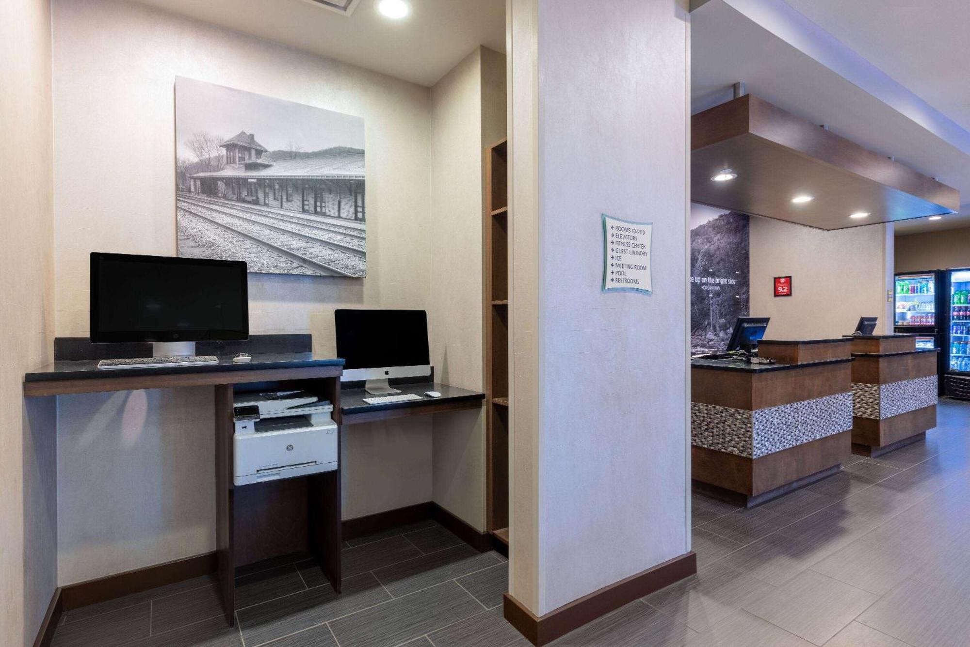 La Quinta By Wyndham Morgantown Hotel Kültér fotó