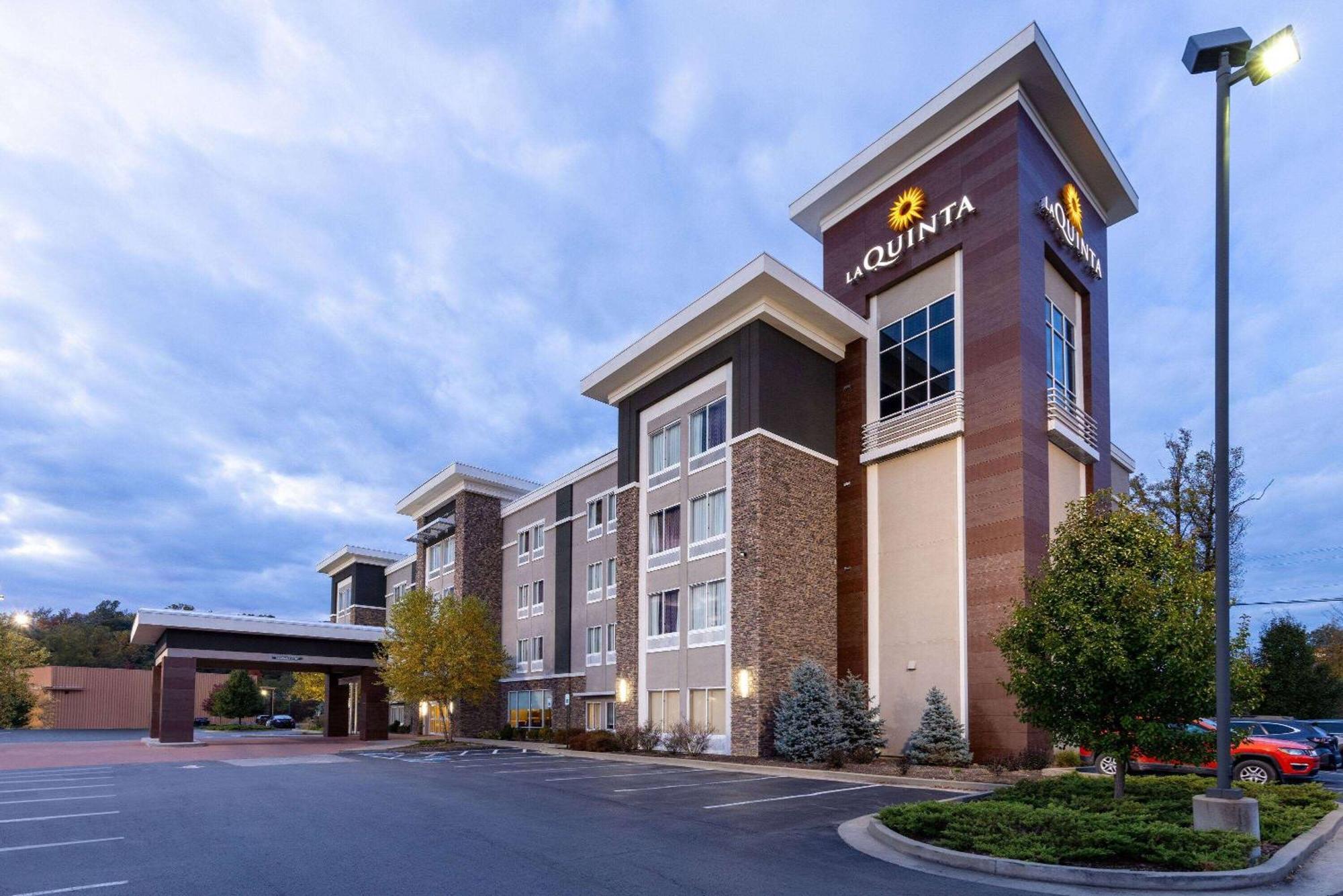 La Quinta By Wyndham Morgantown Hotel Kültér fotó